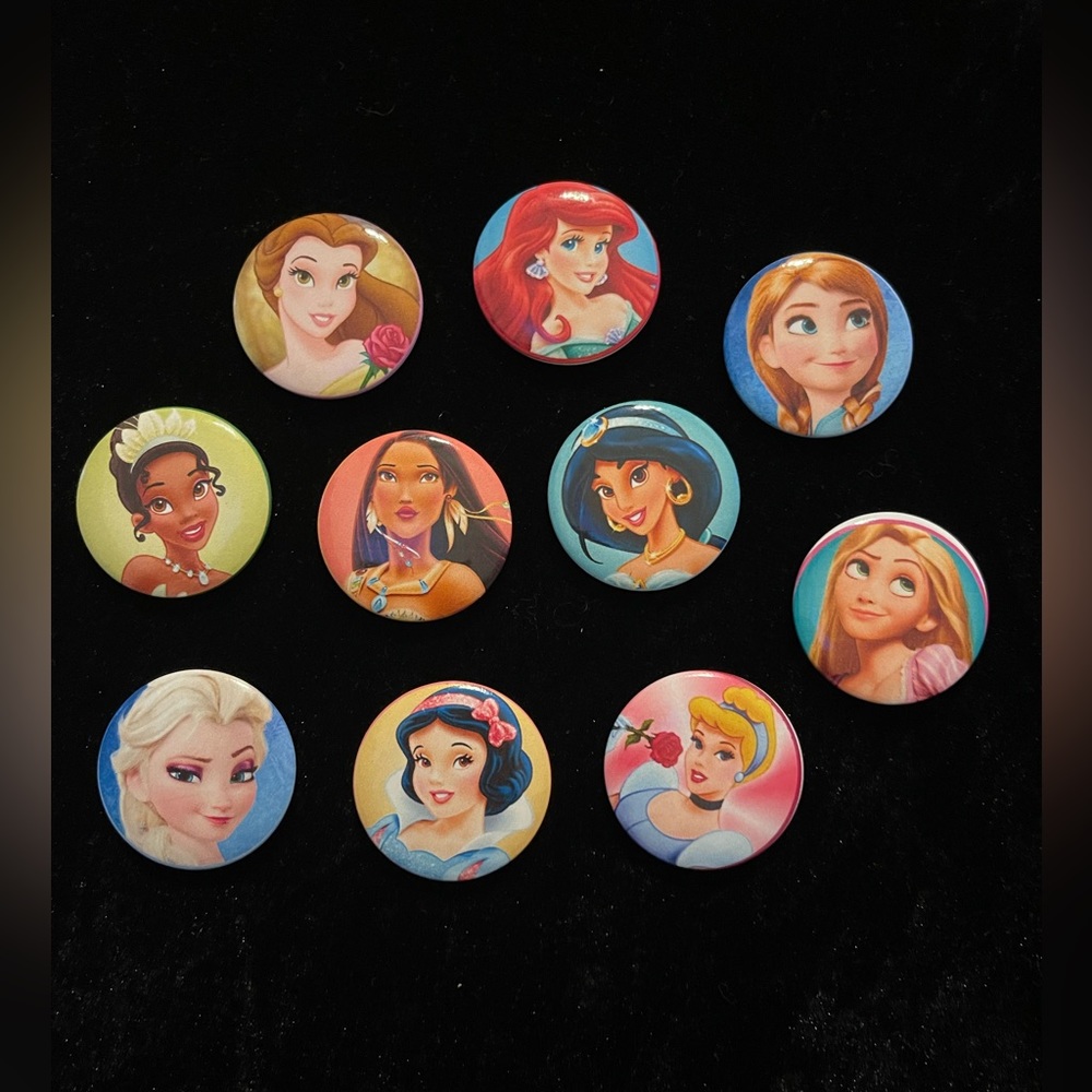 10 pcs Disney Princesses Snow white Alice Jasmine Photo cabochon Brooch